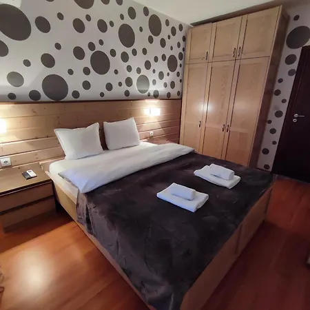 Belvedere Club H41 *